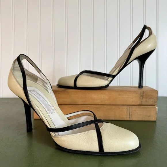 Narcisso Rodriguez Two Tone Closed Toe Heels in Cream & Black Leather *Italy* - Picture 4 of 9